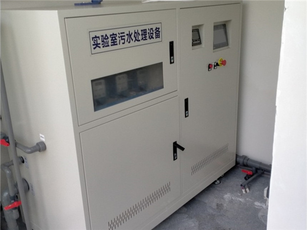 实验室小鸟短视频色设备 实验室小鸟短视频色设备